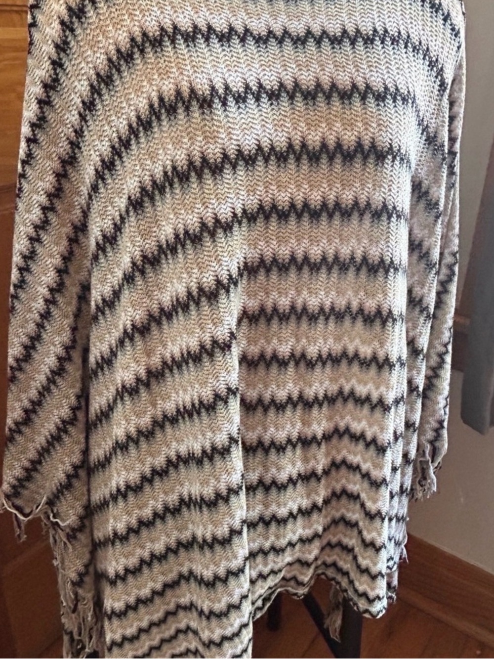 MISSONI Black and Cream Zigzag Poncho